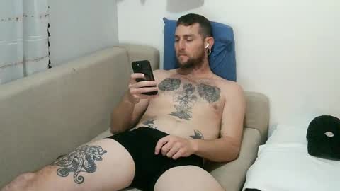 Snapshot of thesagie chatting on December 2024 03:27:02 AM VEGAS online show from December 2024 03:27:02 AM