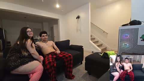 Snapshot of theslutcouple98 chatting on October 2025 05:12:02 PM theslutcouple98 online show from October 2025 05:12:02 PM