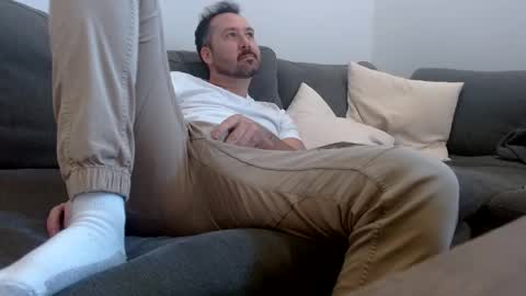 theuncutguy69 online show from October 2025 07:33:01 PM