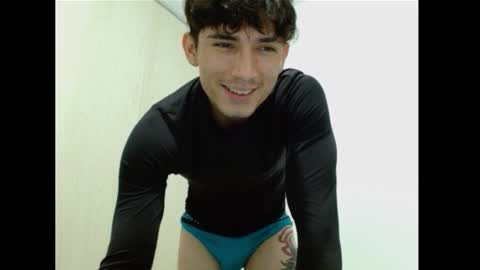 Snapshot of thiago_deseo69 chatting on October 2025 12:00:01 AM thiago_deseo69 online show from October 2025 12:00:01 AM