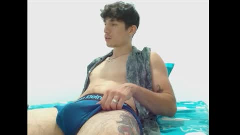 Snapshot of thiago_deseo69 chatting on October 2025 09:15:02 PM thiago_deseo69 online show from October 2025 09:15:02 PM
