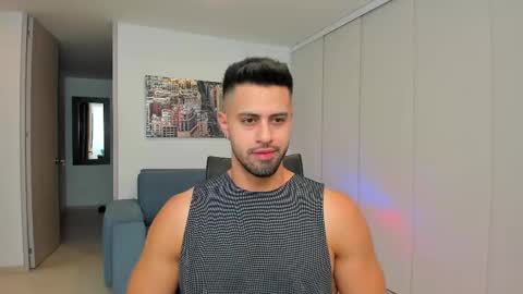 thiago_driussi online show from February 2025 02:59:01 AM