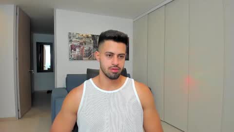 thiago_driussi online show from March 2025 12:53:01 AM