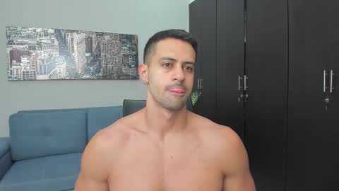 thiago_driussi online show from September 2025 03:21:01 AM