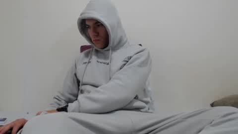 Snapshot of thiago_hot_boy chatting on January 2025 08:13:02 AM Thiago independent model online show from January 2025 08:13:02 AM