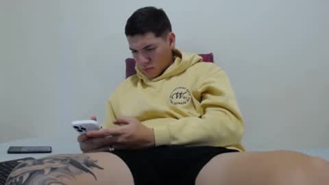 Snapshot of thiago_hot_boy chatting on January 2025 07:59:02 PM Thiago independent model online show from January 2025 07:59:02 PM