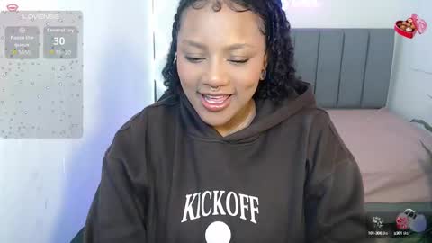  thiana  online show from October 2025 03:18:01 AM