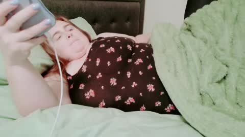 Snapshot of thiccjess420 chatting on November 2025 11:26:01 PM Jess online show from November 2025 11:26:01 PM