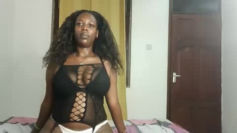 thickiie online show from October 2025 04:47:01 PM