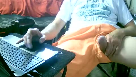 thickwhiteboydick online show from March 2025 02:09:01 AM