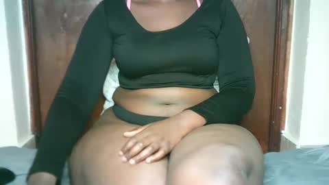 thickybabe_05 online show from January 2025 08:50:02 PM