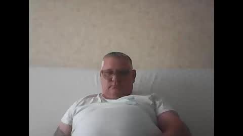 Snapshot of thierrysymp chatting on October 2025 03:31:01 PM Thierrysymp online show from October 2025 03:31:01 PM