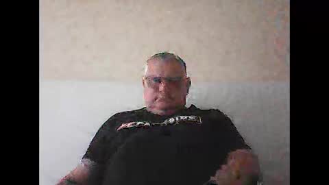 Snapshot of thierrysymp chatting on October 2025 03:34:01 PM Thierrysymp online show from October 2025 03:34:01 PM