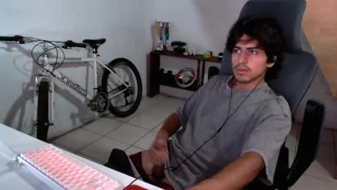 thieves_us online show from September 2025 09:31:02 PM