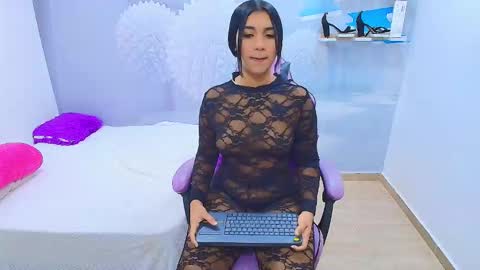 thifany_girlshot online show from September 2025 04:22:01 AM