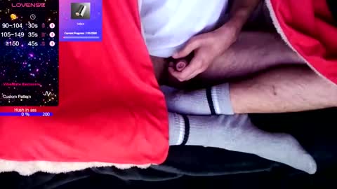 Snapshot of thom610 chatting on October 2025 06:31:02 PM ThomaSan online show from October 2025 06:31:02 PM