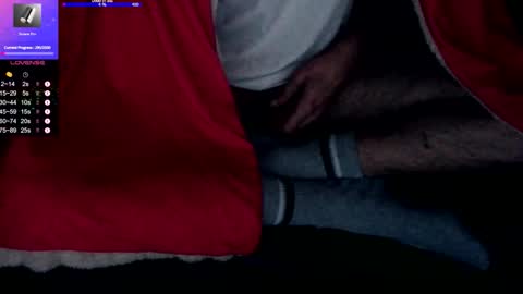 Snapshot of thom610 chatting on December 2025 03:05:01 PM ThomaSan online show from December 2025 03:05:01 PM