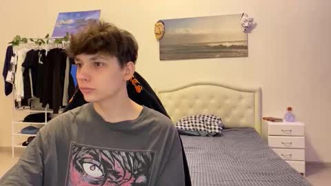 Snapshot of thomas617826 chatting on October 2025 08:08:01 PM Thomas Hill online show from October 2025 08:08:01 PM