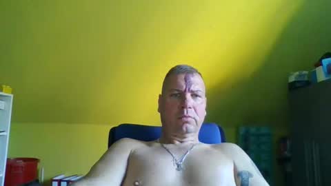 thomsen1478 online show from September 2025 10:09:02 AM