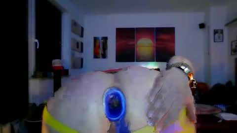 thomsenpetra online show from October 2025 03:14:02 AM