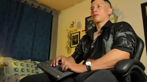Thoms Every online show from September 2025 12:22:02 AM