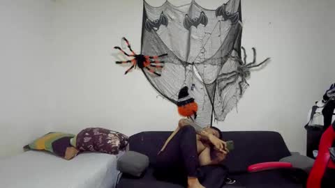 Snapshot of thomson_hot01 chatting on October 2025 05:22:02 AM thomson_hot01 online show from October 2025 05:22:02 AM