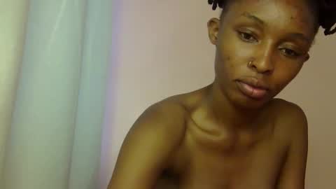 thotiana007 online show from September 2025 12:21:02 PM