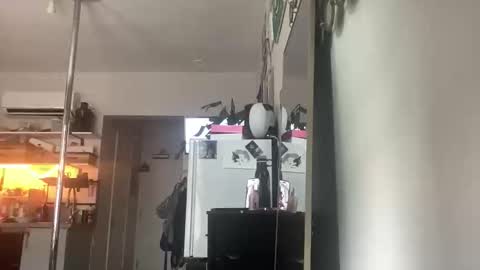 throatyygoat online show from November 2025 06:40:02 PM