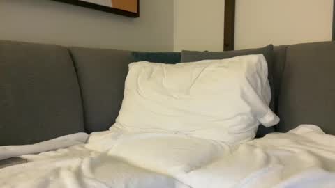 Snapshot of throbbingxxx chatting on December 2024 10:00:02 AM austin xzandros online show from December 2024 10:00:02 AM