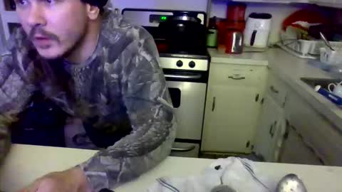 Snapshot of thunder8u42 chatting on October 2025 07:19:02 AM thunder8u42 online show from October 2025 07:19:02 AM