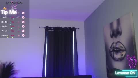 Tia Bella online show from October 2025 10:20:02 PM