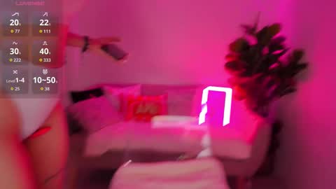 tiabelle online show from October 2025 05:34:01 PM