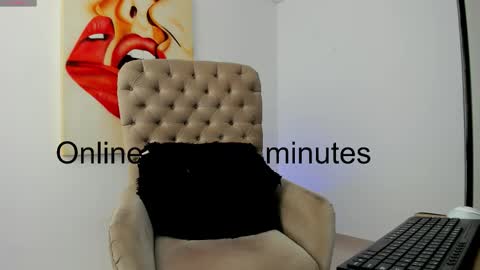 Snapshot of tiago_hannah chatting on November 2025 08:33:02 PM carolina online show from November 2025 08:33:02 PM