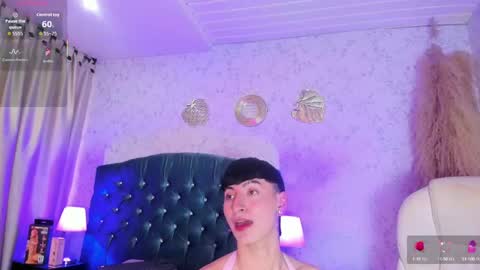 Snapshot of tian_slim chatting on October 2025 09:13:01 PM tian online show from October 2025 09:13:01 PM