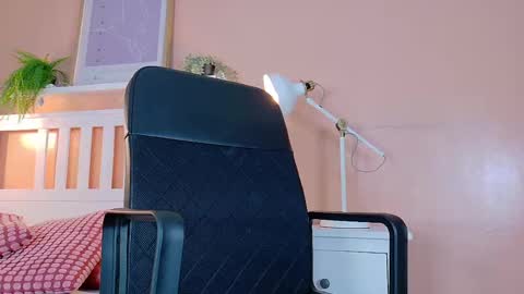 TIANA  online show from October 2025 07:34:02 PM