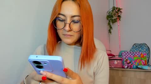 Snapshot of tiarha_ chatting on December 2024 05:21:01 AM Tiarha online show from December 2024 05:21:01 AM