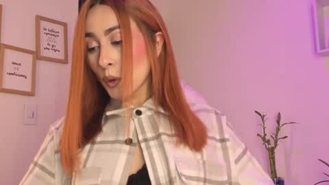 Snapshot of tiarha_ chatting on November 2025 04:24:02 AM Tiarha online show from November 2025 04:24:02 AM