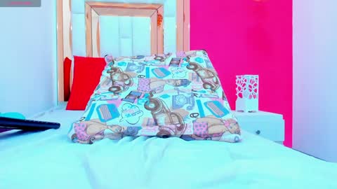 Snapshot of tifany_horny69 chatting on January 2025 10:48:01 PM Karolina online show from January 2025 10:48:01 PM