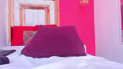 Snapshot of tifany_horny69 chatting on March 2025 01:47:02 AM Karolina online show from March 2025 01:47:02 AM