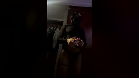 Snapshot of tifanyfem chatting on December 2025 07:38:02 AM tifanyfem online show from December 2025 07:38:02 AM