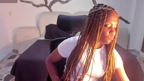 Snapshot of tifanytaylor1_ chatting on January 2025 04:55:01 AM TIFF online show from January 2025 04:55:01 AM