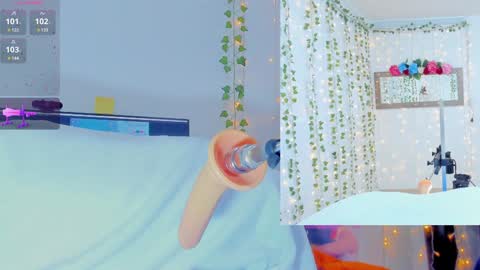 Tiffanny online show from January 2025 09:26:02 AM