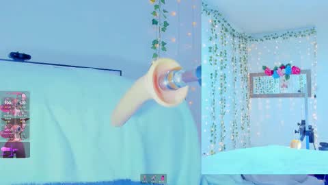 Tiffanny online show from September 2025 09:00:02 AM