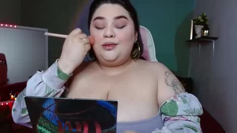 Snapshot of tiffany_laurens chatting on December 2024 05:18:01 AM dont forget ask for custom vids online show from December 2024 05:18:01 AM