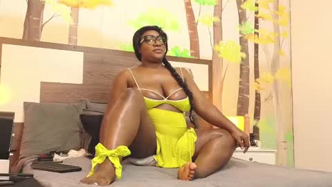 Snapshot of tiffanymena chatting on February 2025 07:01:02 AM tifanny online show from February 2025 07:01:02 AM