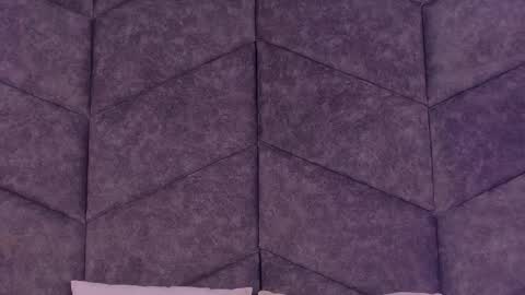 Tiffany  online show from October 2025 03:04:01 AM