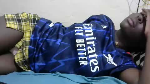 Snapshot of tight_pussie chatting on November 2025 07:13:01 PM tight_pussie online show from November 2025 07:13:01 PM