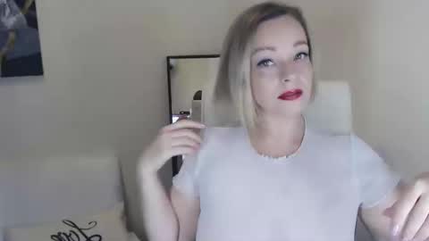 Tilly online show from December 2024 06:06:01 PM