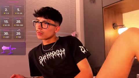 Snapshot of tim__fox chatting on October 2025 12:04:02 PM Tim Fox online show from October 2025 12:04:02 PM