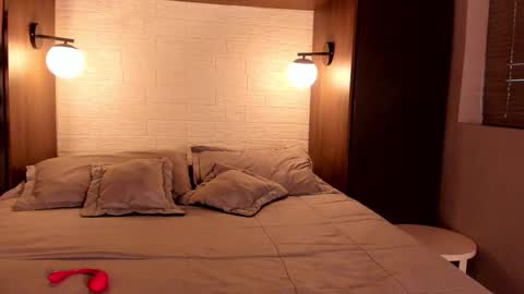 Snapshot of tim__fox chatting on October 2025 12:38:01 PM Tim Fox online show from October 2025 12:38:01 PM